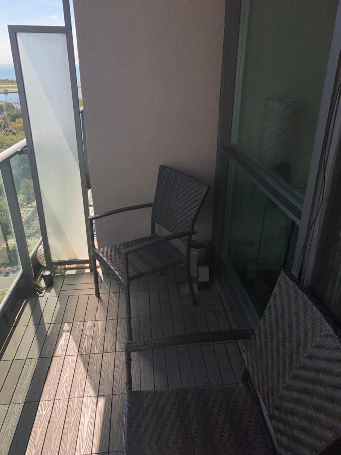 Downtown Toronto+Free Parking+Cn Tower View Apartment Екстериор снимка