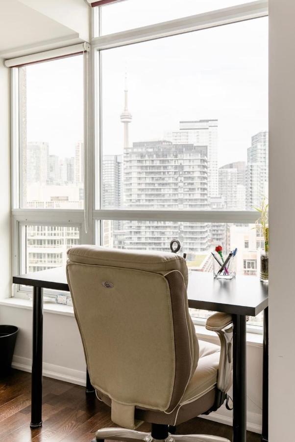 Downtown Toronto+Free Parking+Cn Tower View Apartment Екстериор снимка